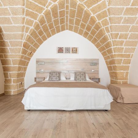 Bed and Breakfast Clara Domus Gallipoli Exterior foto