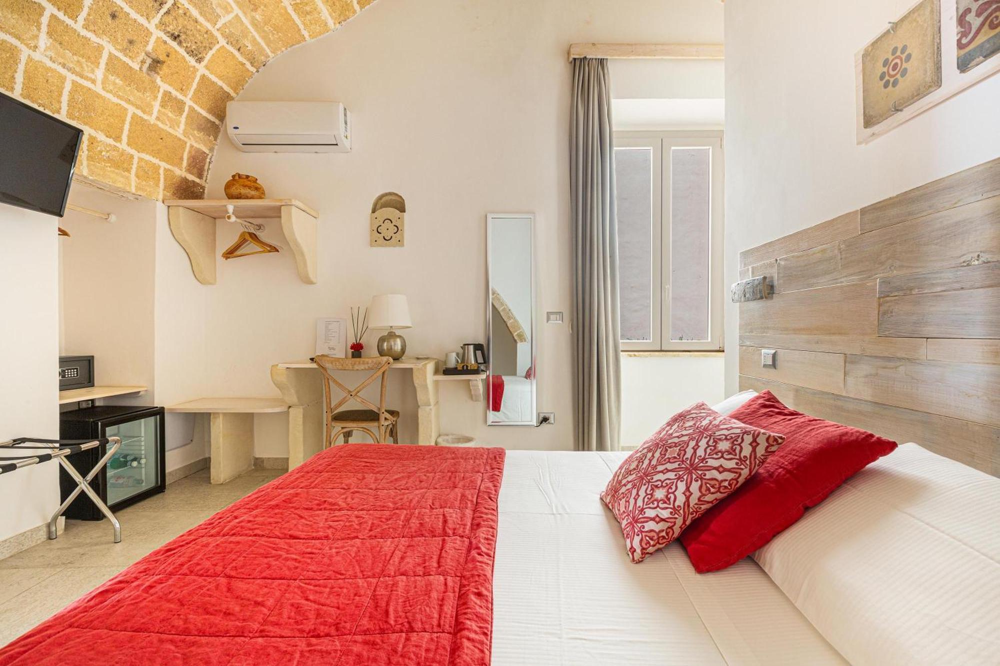 Bed and Breakfast Clara Domus Gallipoli Exterior foto