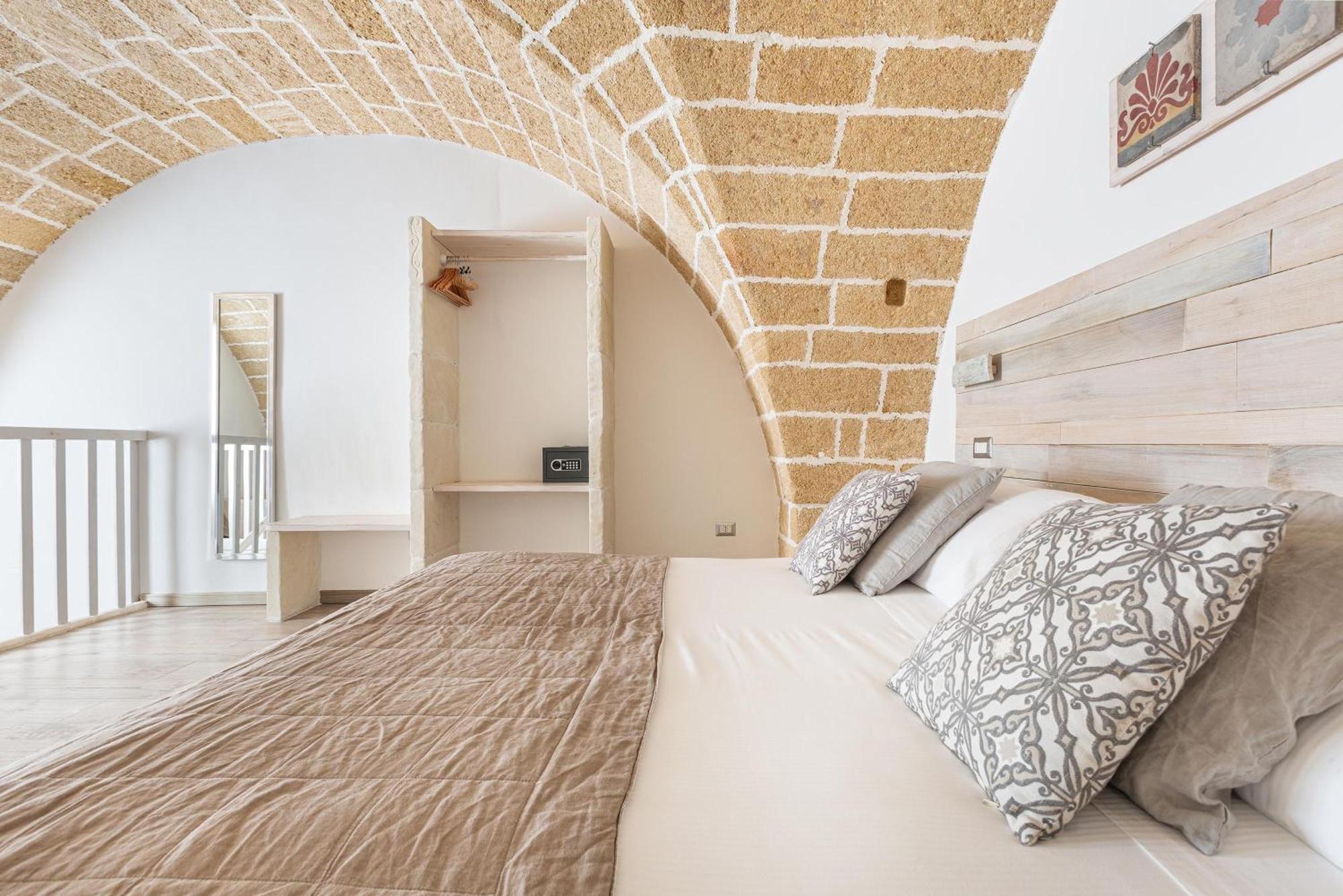 Bed and Breakfast Clara Domus Gallipoli Exterior foto